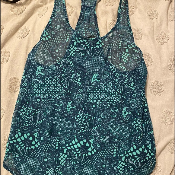 patterned lulu lemon tank navy and aqua - Picture 1 of 2